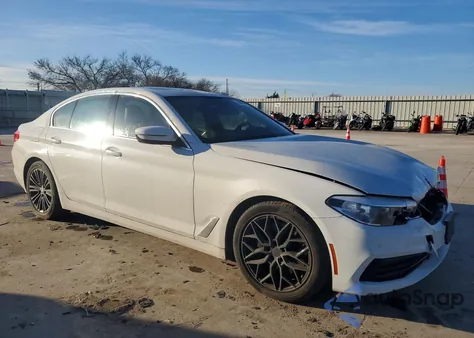 2019 BMW 530 I z USA, uszkodzony, nr VIN WBAJA5C56KWW08060